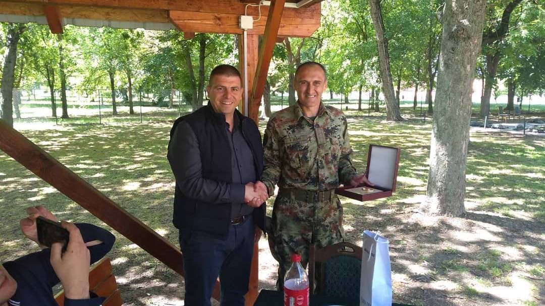 слика за вест